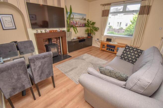 LOUNGE-2.jpg
