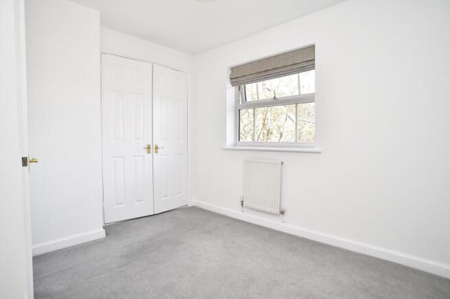 4 bed Detached for sale Image 12