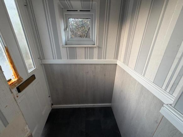 ENTRANCE PORCH
