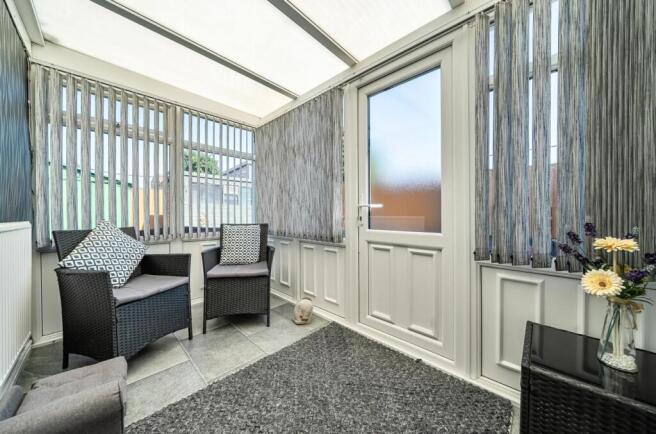 2 bed Detached Bungalow for sale Image 8