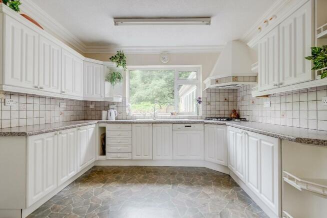 68MoncktonRoad(Interior)(9of32).jpg
