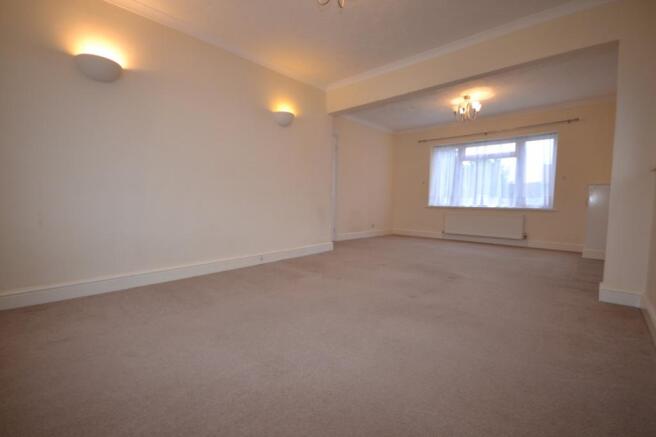 Living / Dining Area