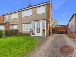 21, St Augustin Way, Daventry NN11 4EG