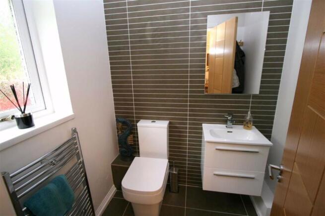CLOAKROOM / WC