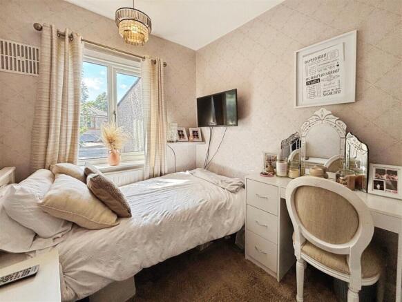 3 bed Semi-Detached for sale Image 10
