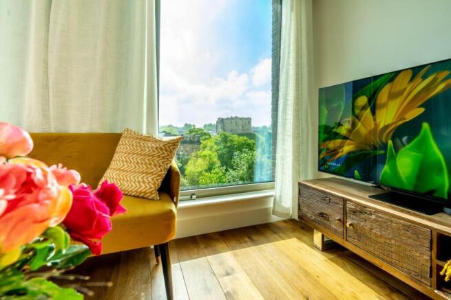 2 bed Apartment for sale Image 6