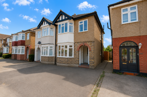 Heathview Road, Grays, RM16