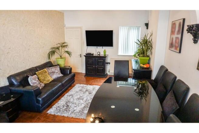 Lounge/dining Room
