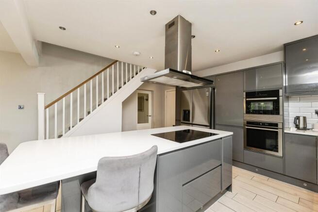 3 bed Detached for sale Image 5