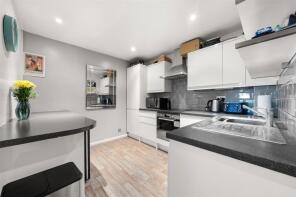 7, Aragon Court, Rectory Close, Bracknell RG12 7AS