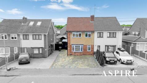 *** CHAIN FREE *** Buller Road, Laindon, SS15 6