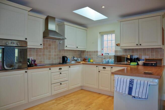 DINING KITCHEN AREA
