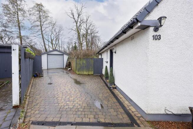 103_LARKFIELD_RD_LENZIE_002.JPG