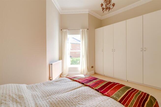 Bedroom (3).jpg