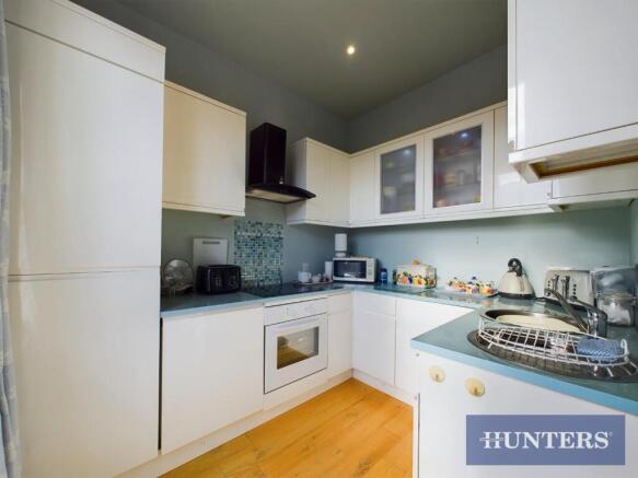 1 bed Flat for sale Image 5