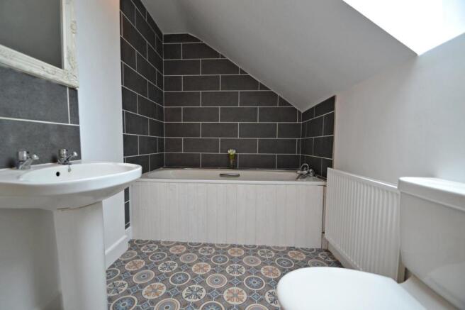 Ensuite bathroom 