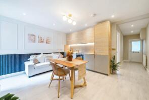 Flat First Floor, 34, Ellingham Road, London W12 9PR