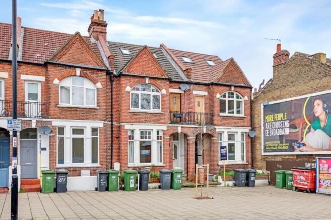 10-29eaJHPropWorld- 281 Sydenham Road - 43.jpg