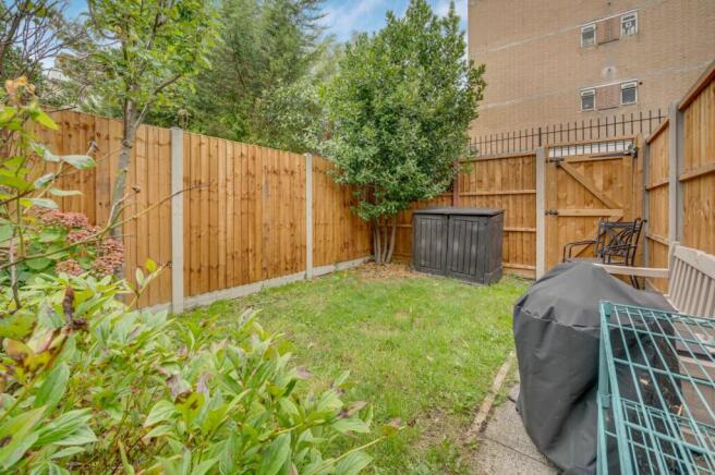 Garlinge Road, West Hampstead, London, NW2 photo 2