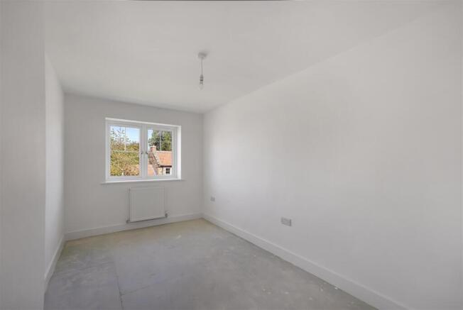 3 bed Semi-Detached for sale Image 12