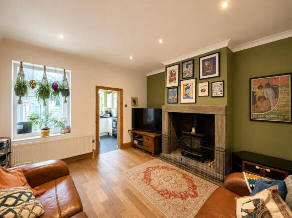 3 bed Terraced for sale Image 4