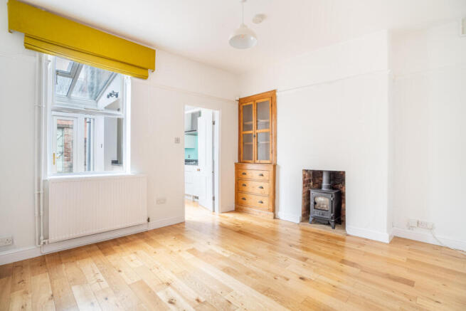 3 bed Terraced for sale Image 5