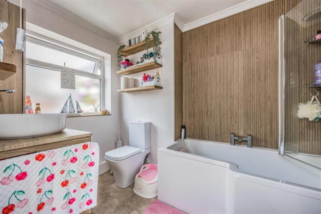 55 Paulsgrove Road, Portsmouth-Small-PorticoMarket