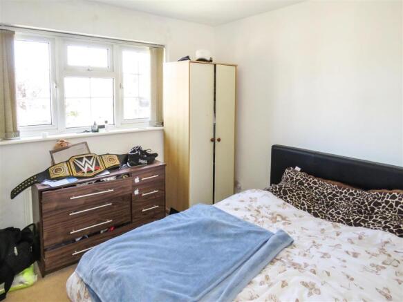 bed 2.JPG