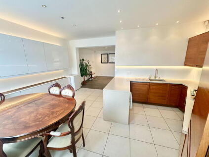 Silkfield Road, Colindale, London, NW9 6QU