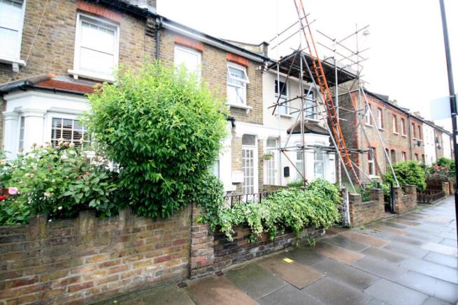 3 Bedroom Terraced in W13 0NU