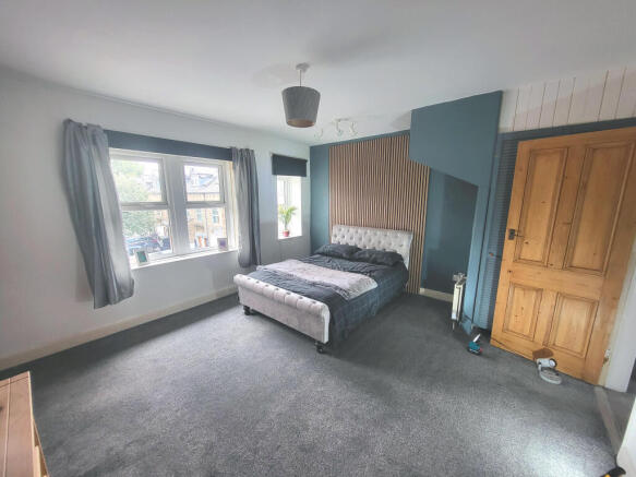3 bed Terraced for sale Image 10