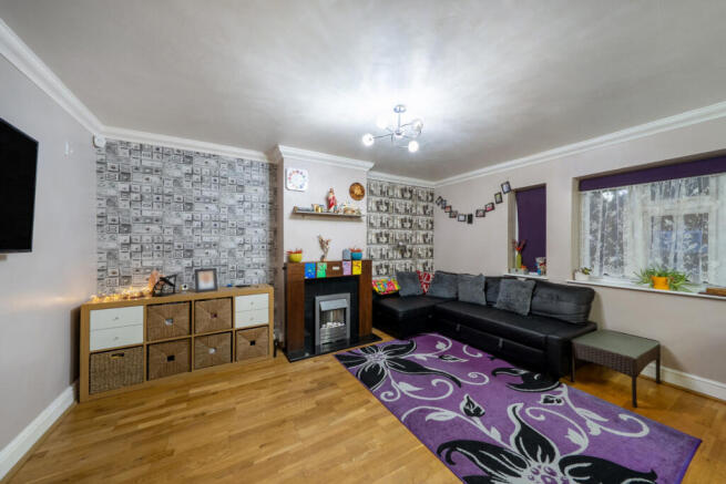 1388954-8-693c58a...