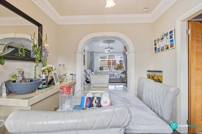 3 bed Semi-Detached for sale Image 8