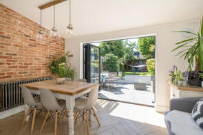76, York Road, Teddington TW11 8SN