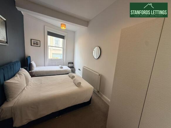 Room 2.jpg