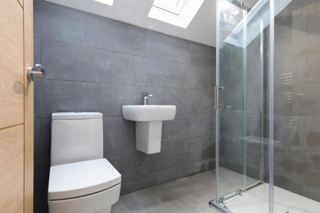 En Suite - Bedroo...