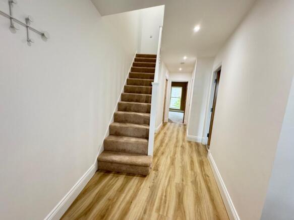 3 bed Penthouse to rent Image 5