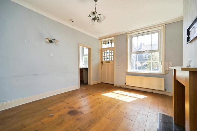 2 bed Terraced for sale Image 5