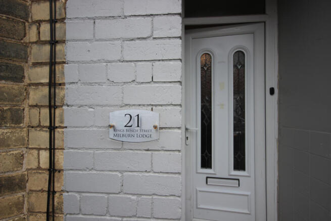 1 bed House Share to rent Image 10