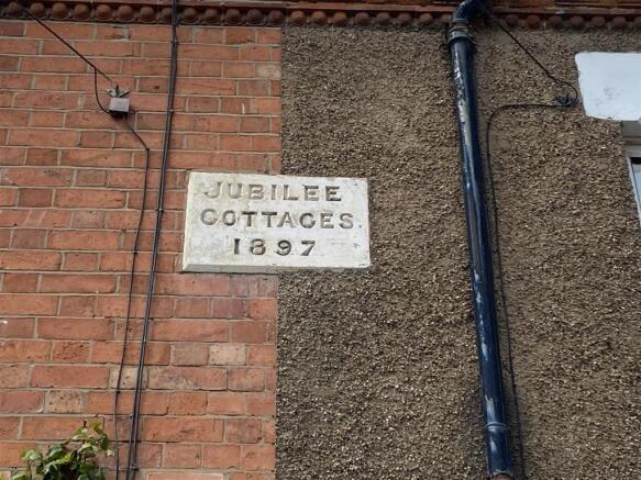 Jubilee Cottages.JPG