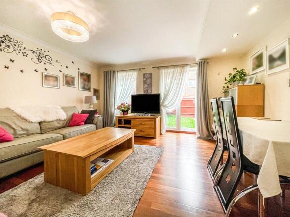 Lounge/ Diner