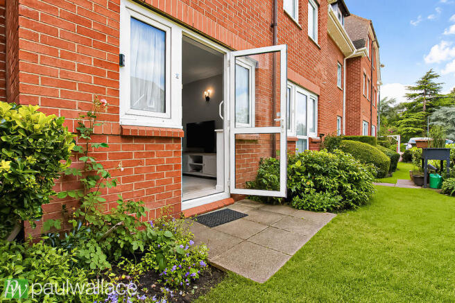 Direct Access to Communal Gardens