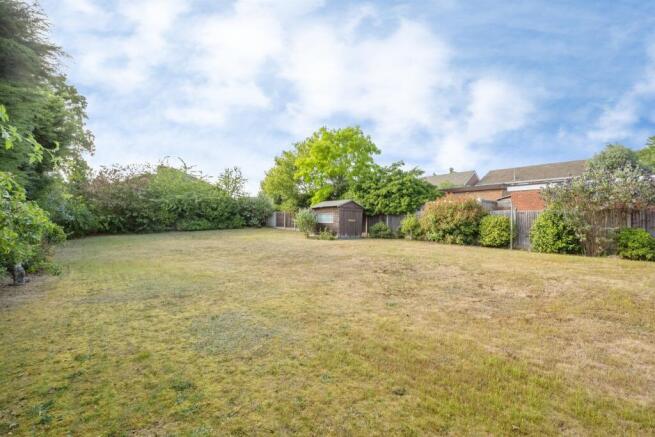 2 bed Detached Bungalow for sale Image 4