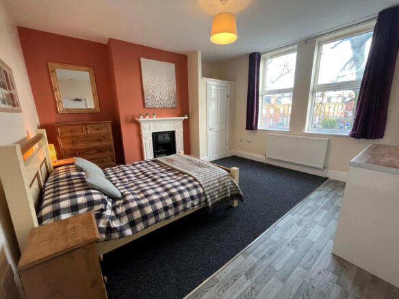 1 bed House Share to rent Image 6