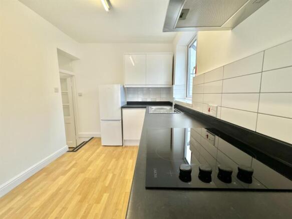 1 bedroom Flat