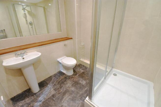 1 bed Flat to rent Image 5