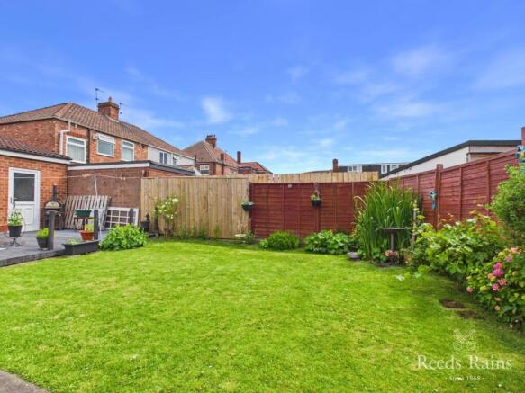 3 bed Semi-Detached for sale Image 4