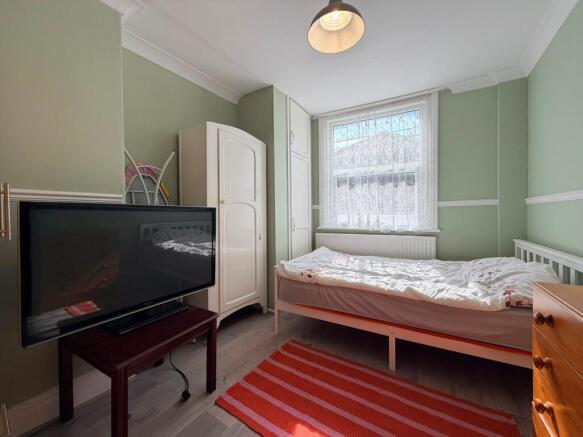 3 bed Terraced for sale Image 8