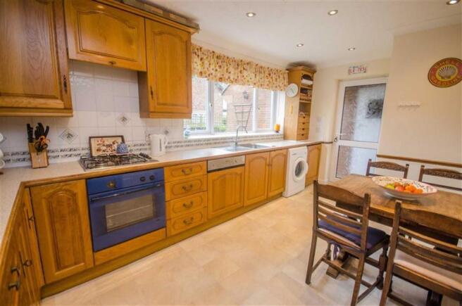 BREAKFAST KITCHEN