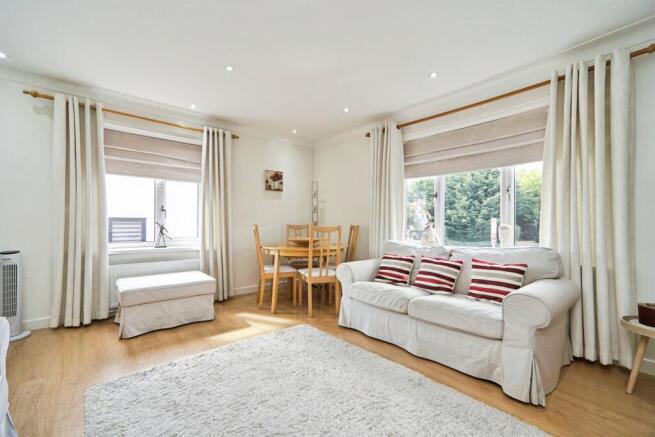 3 bed End of Terrace for sale Image 5